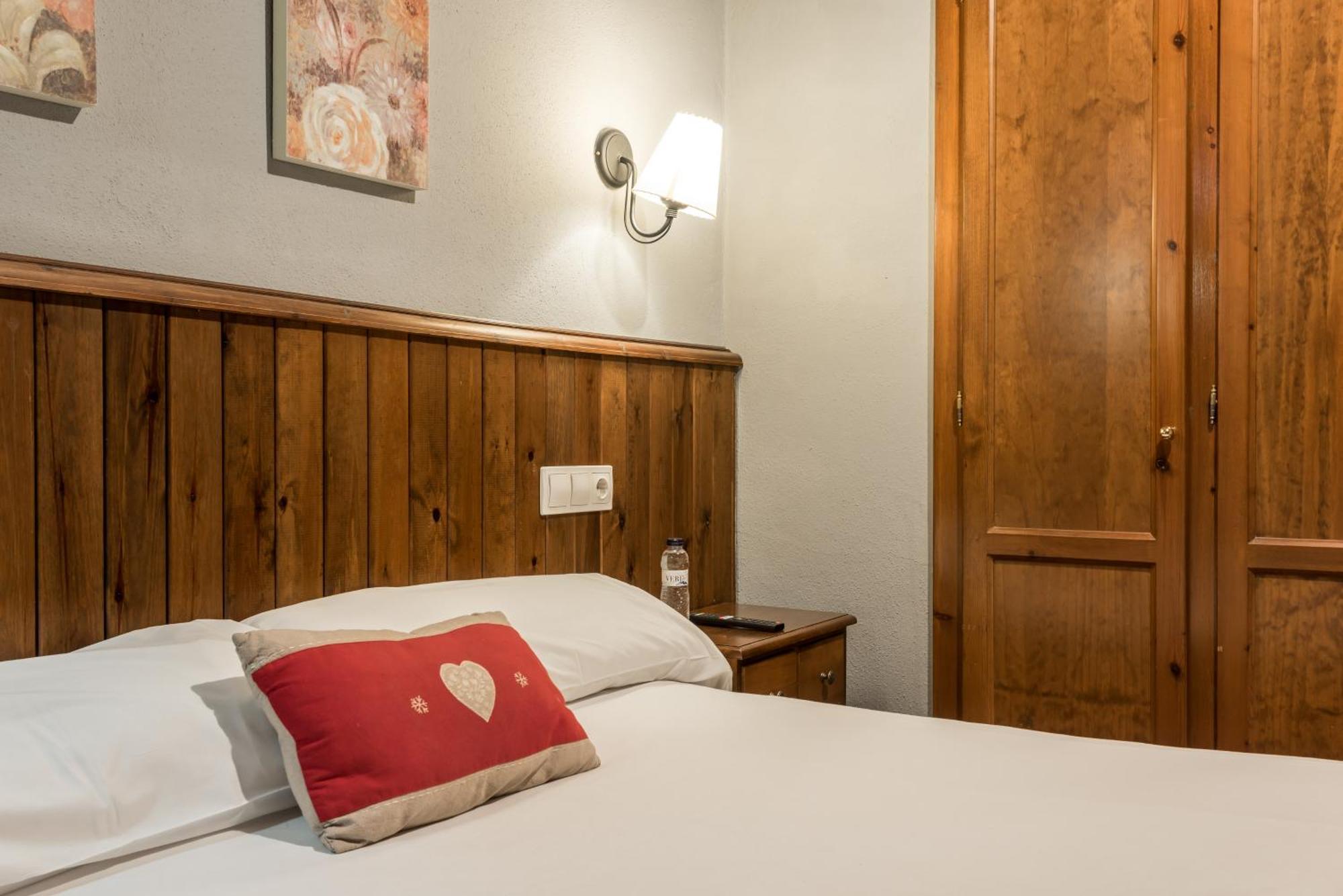 Hotel Snoe Beret เบียญา ภายนอก รูปภาพ