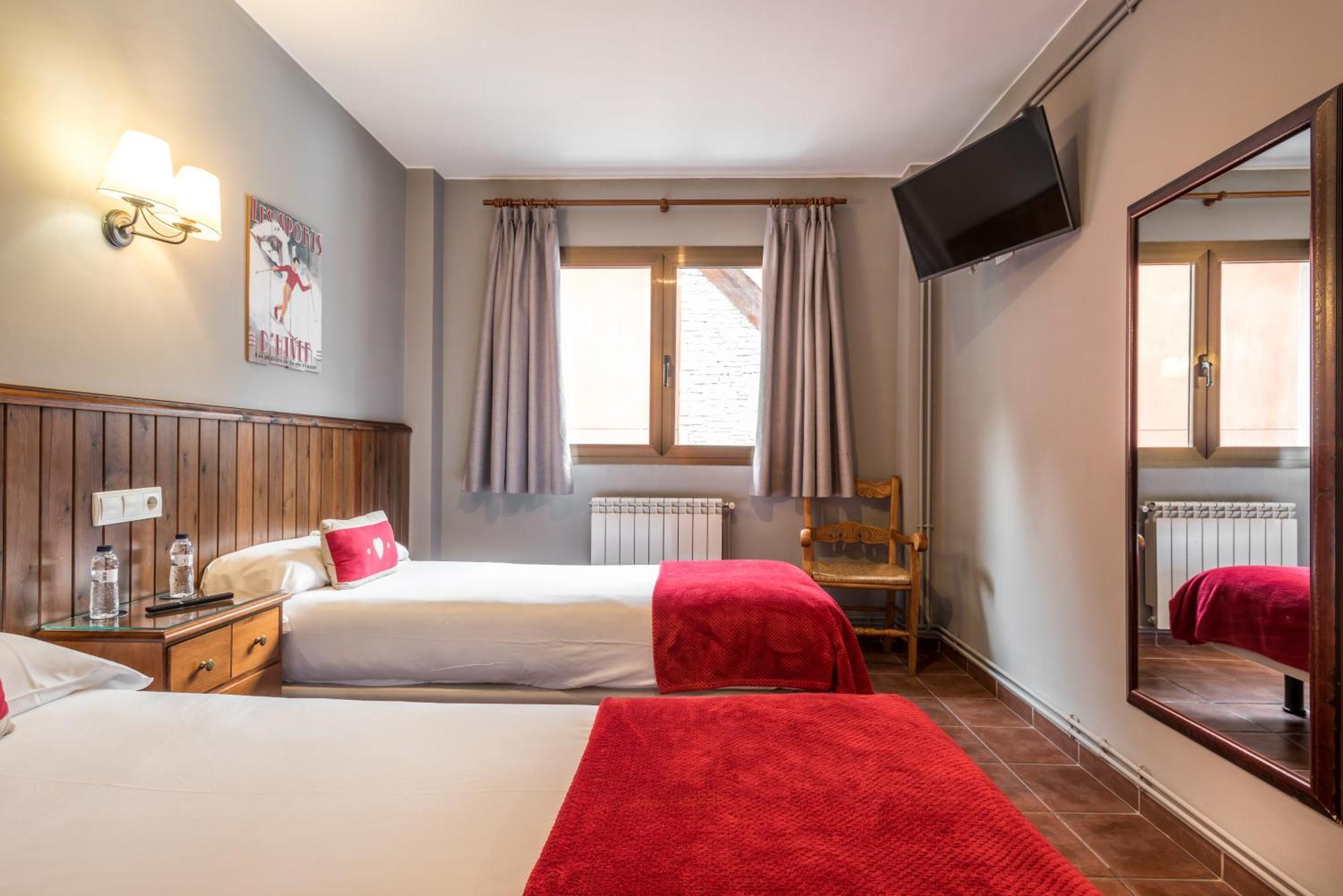 Hotel Snoe Beret เบียญา ภายนอก รูปภาพ